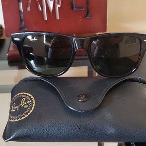 Ray Ban